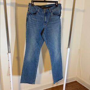 Old Navy Women’s Blue Jeans New With Tags midrise